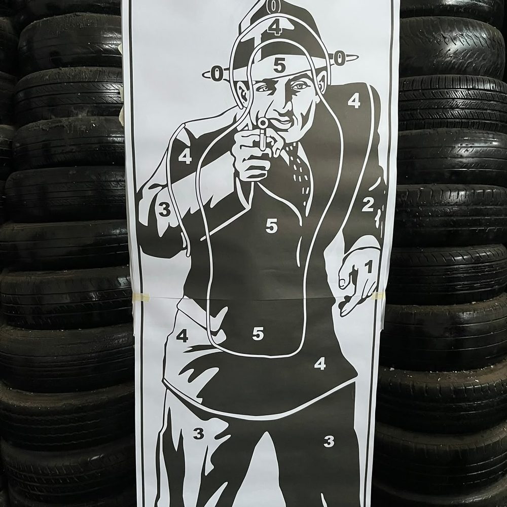 Silueta oficial de blanco de tiro